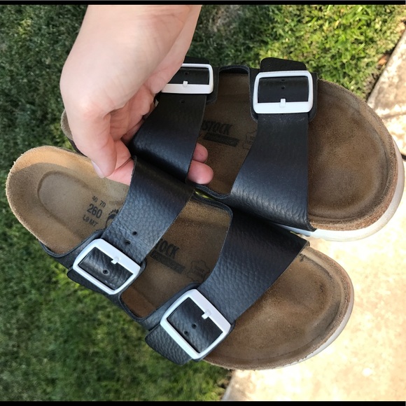 birkenstock black buckle